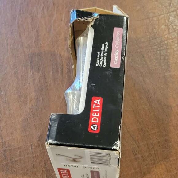 Delta Cassidy 79735-SS Double Robe Hook, Stainless Steel New, sealed - Picture 11 of 11